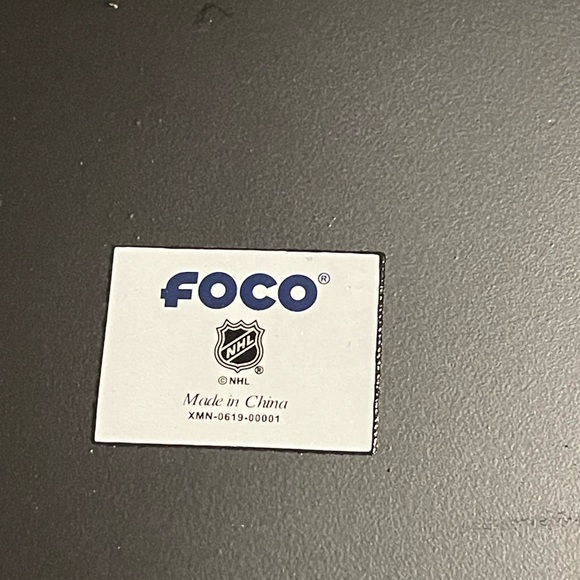 NWT FOCO USA 13.5”’Metal Bottle Cap Wall Hanging/Dazzler New York Rangers - Picture 5 of 9